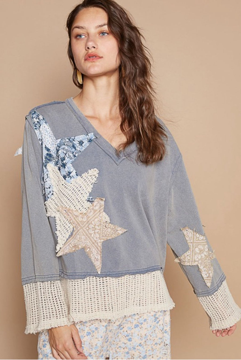 V-neck Star Top