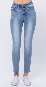 Judy Blue High Rise Relaxed Jeans