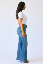 Judy Blue Petite Flare