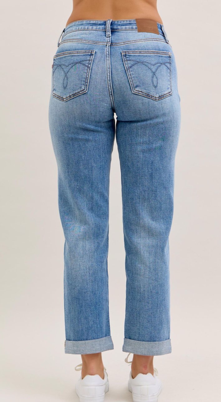 MidRise Cuffed Boyfriend