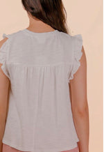 RUFFLE KNIT TOP